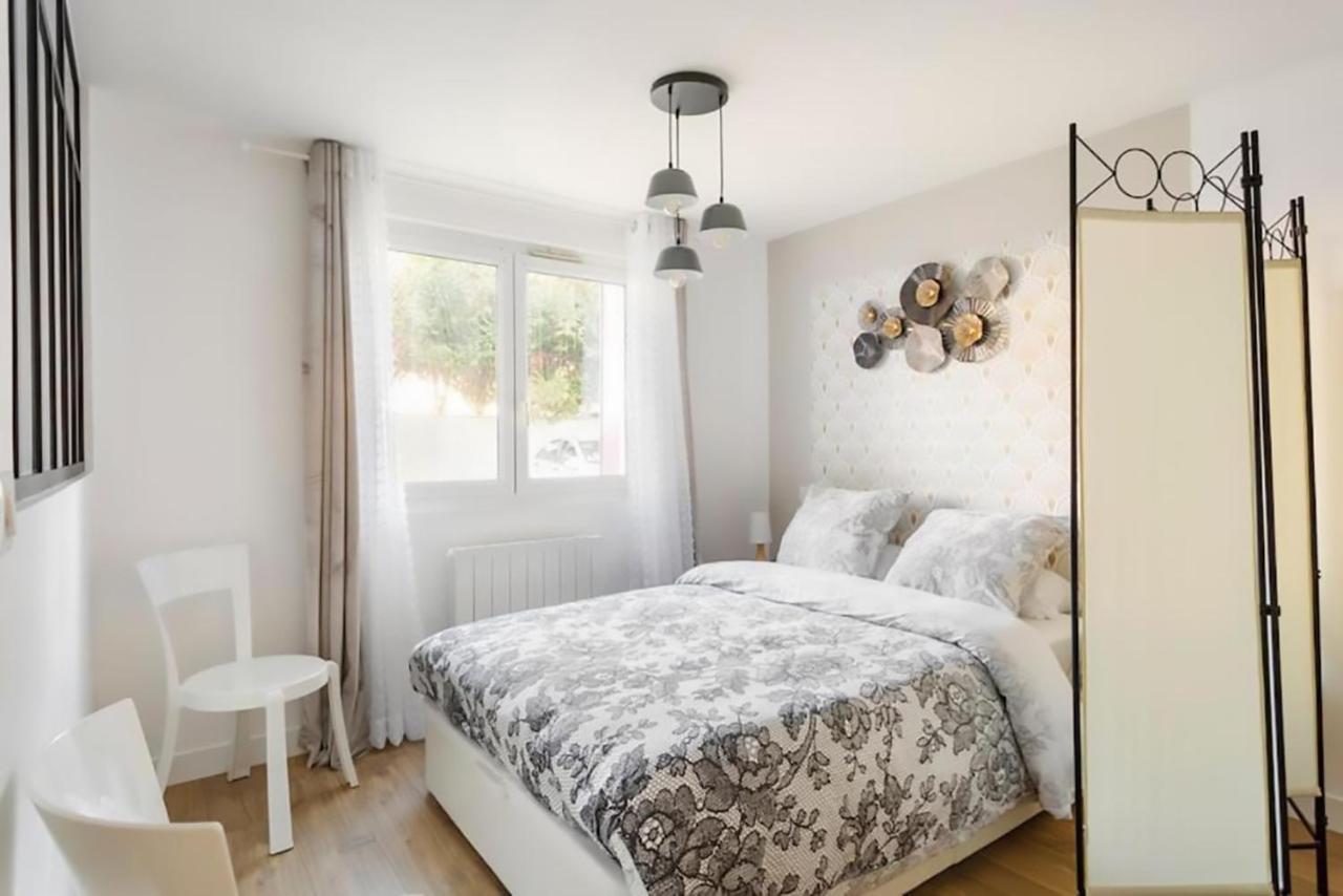 Le Pourpre Apartment Chelles  Exterior photo